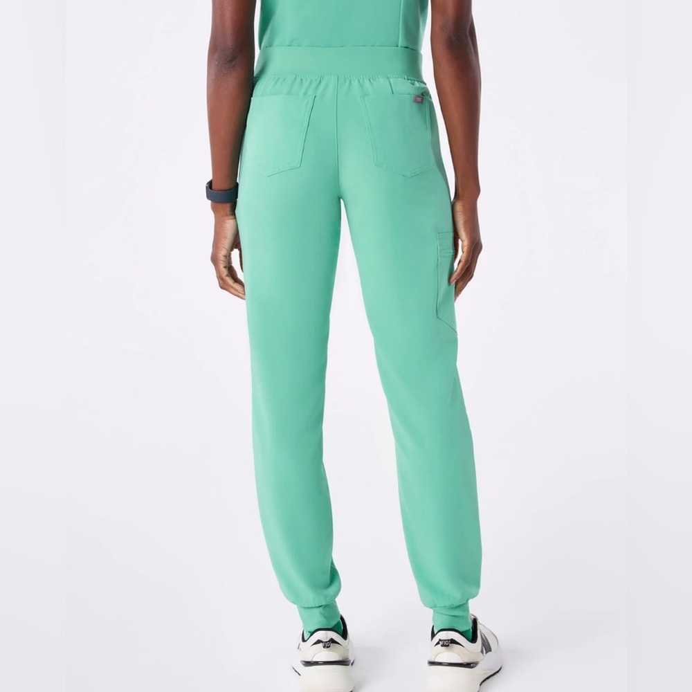 FIGS Zamora Jogger Scrub Pants EUC